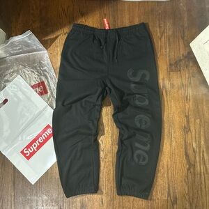 Supreme Appliqué Sweatpants Black